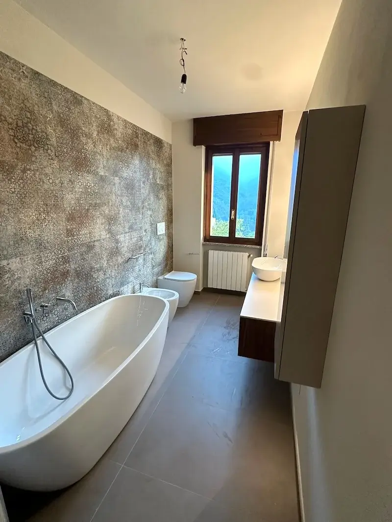 Ristrutturazione bagno con vasca freestanding - Dopo